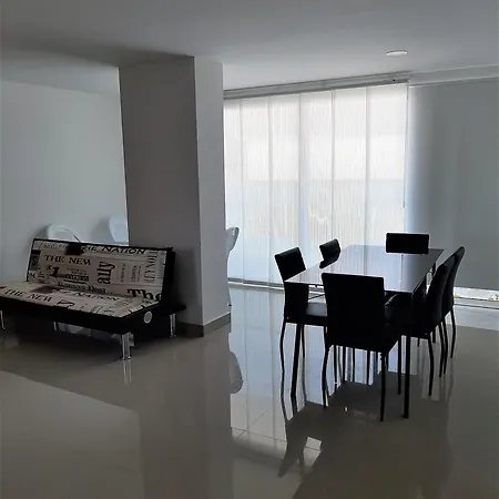 Italian Style Apartment *